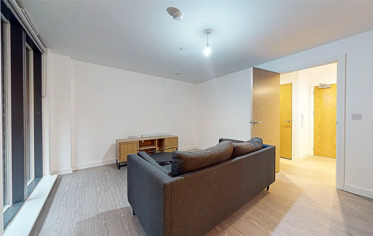 2 bedroom townhouse for sale - Bentley Hurst