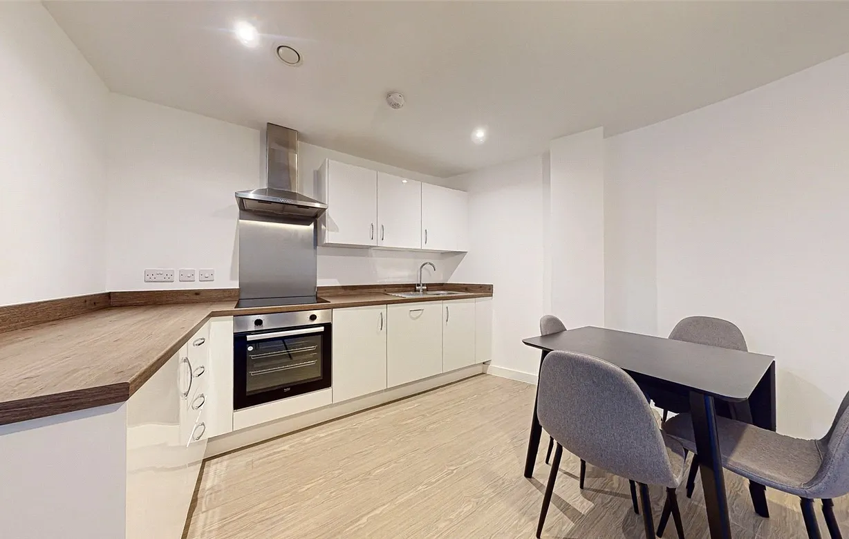 2 bedroom townhouse for sale - Bentley Hurst