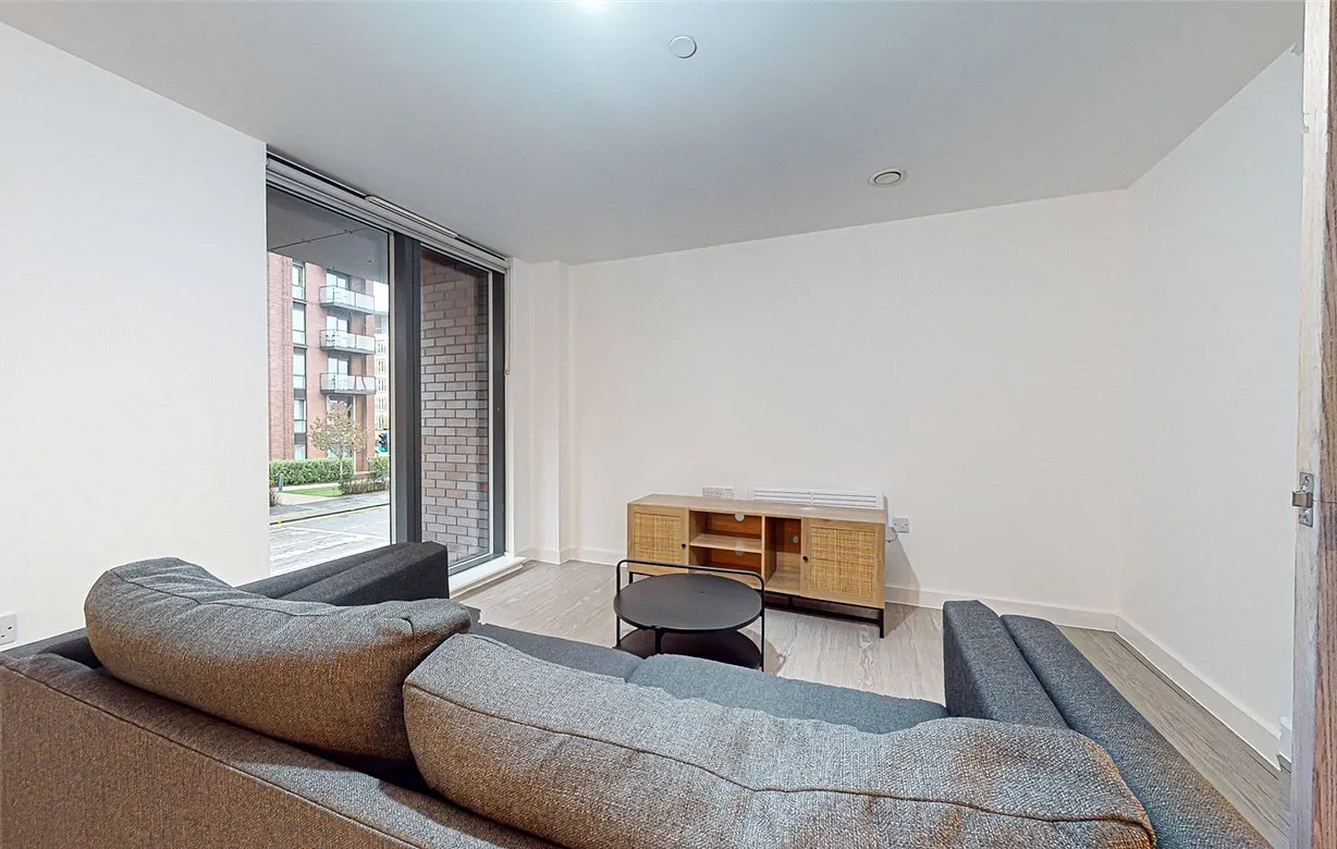 2 bedroom townhouse for sale - Bentley Hurst