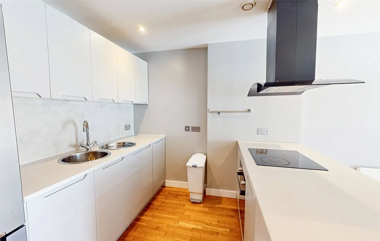 2 bedroom apartment for sale - Bentley Hurst