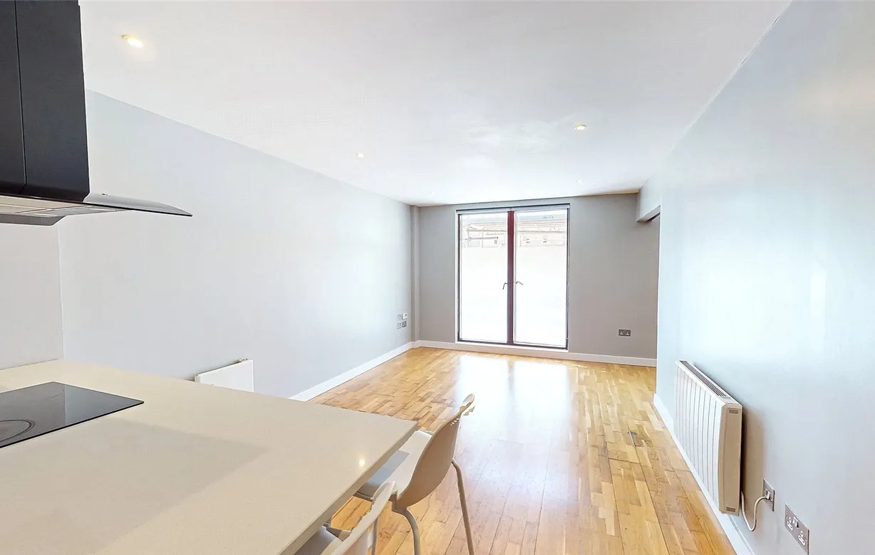 2 bedroom apartment for sale - Bentley Hurst