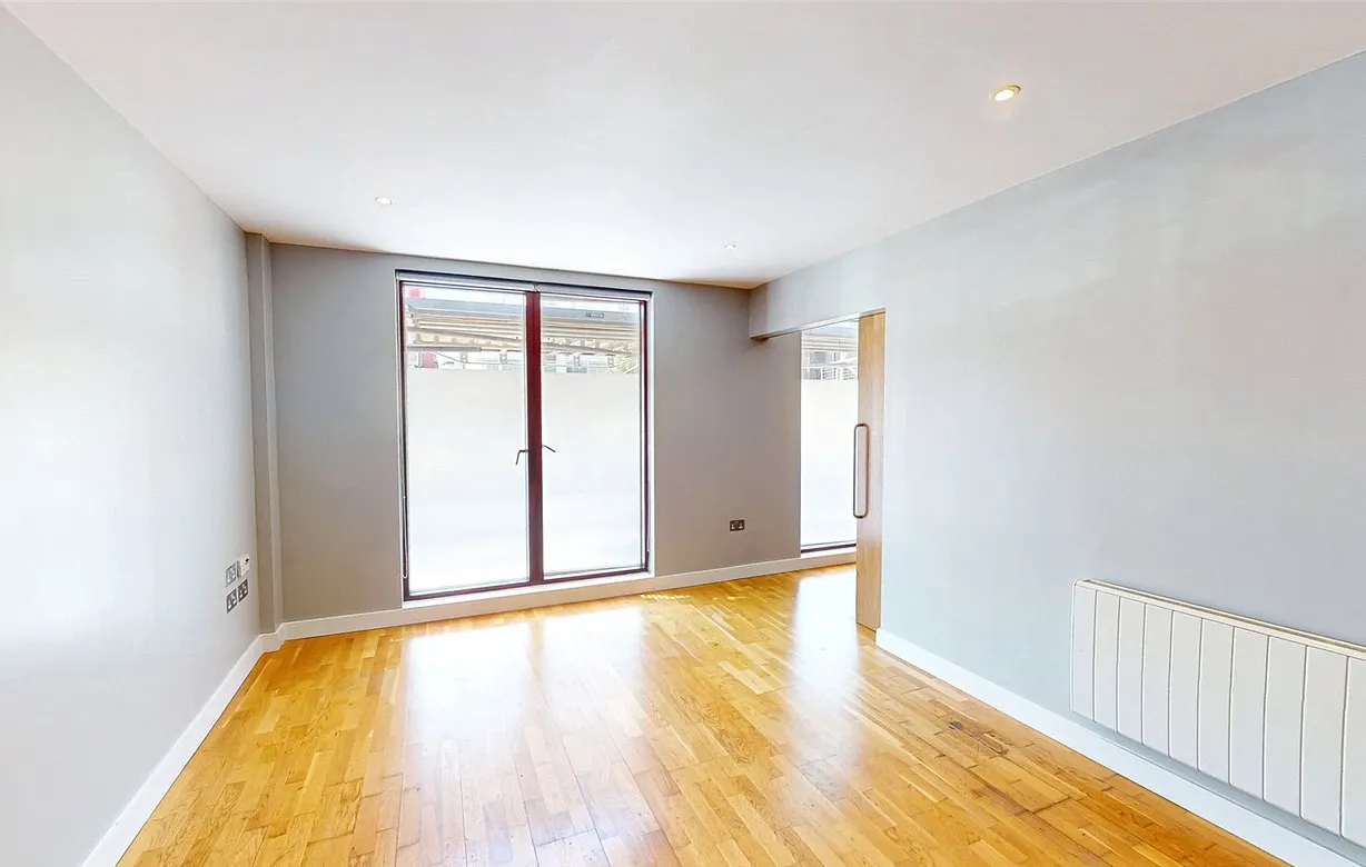 2 bedroom apartment for sale - Bentley Hurst