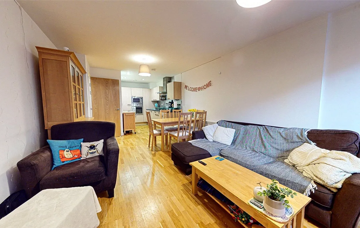 2 bedroom apartment to rent - Bentley Hurst