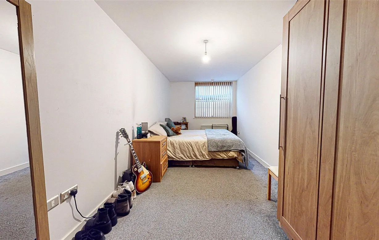2 bedroom apartment to rent - Bentley Hurst