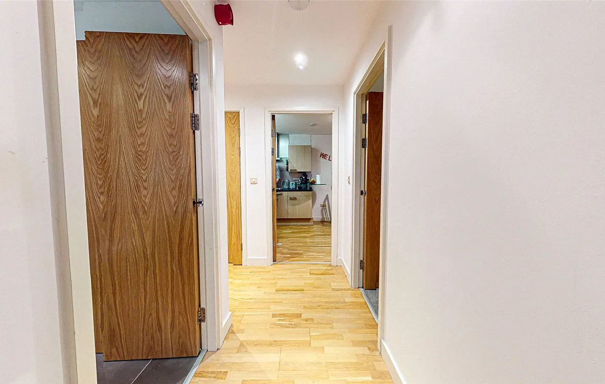 2 bedroom apartment to rent - Bentley Hurst