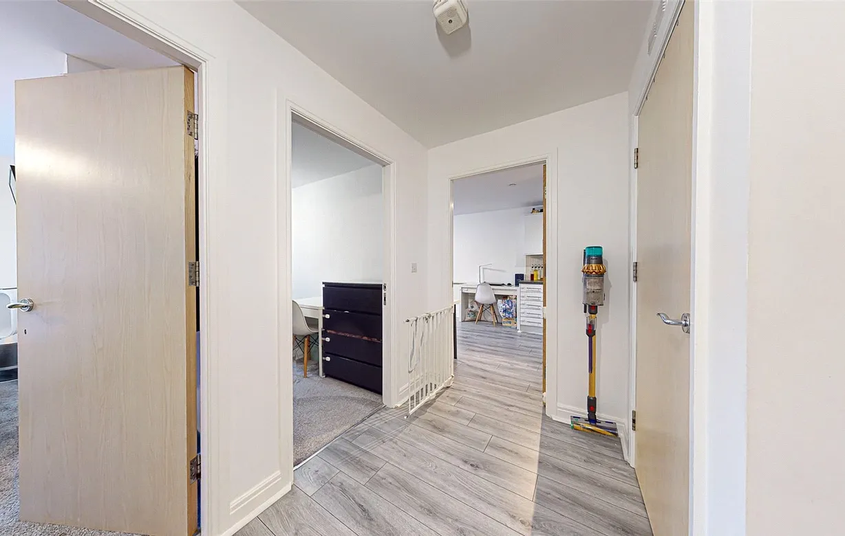 2 bedroom apartment for sale - Bentley Hurst - undefined