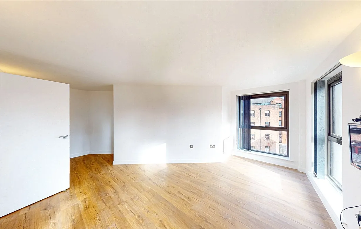 2 bedroom apartment to rent - Bentley Hurst