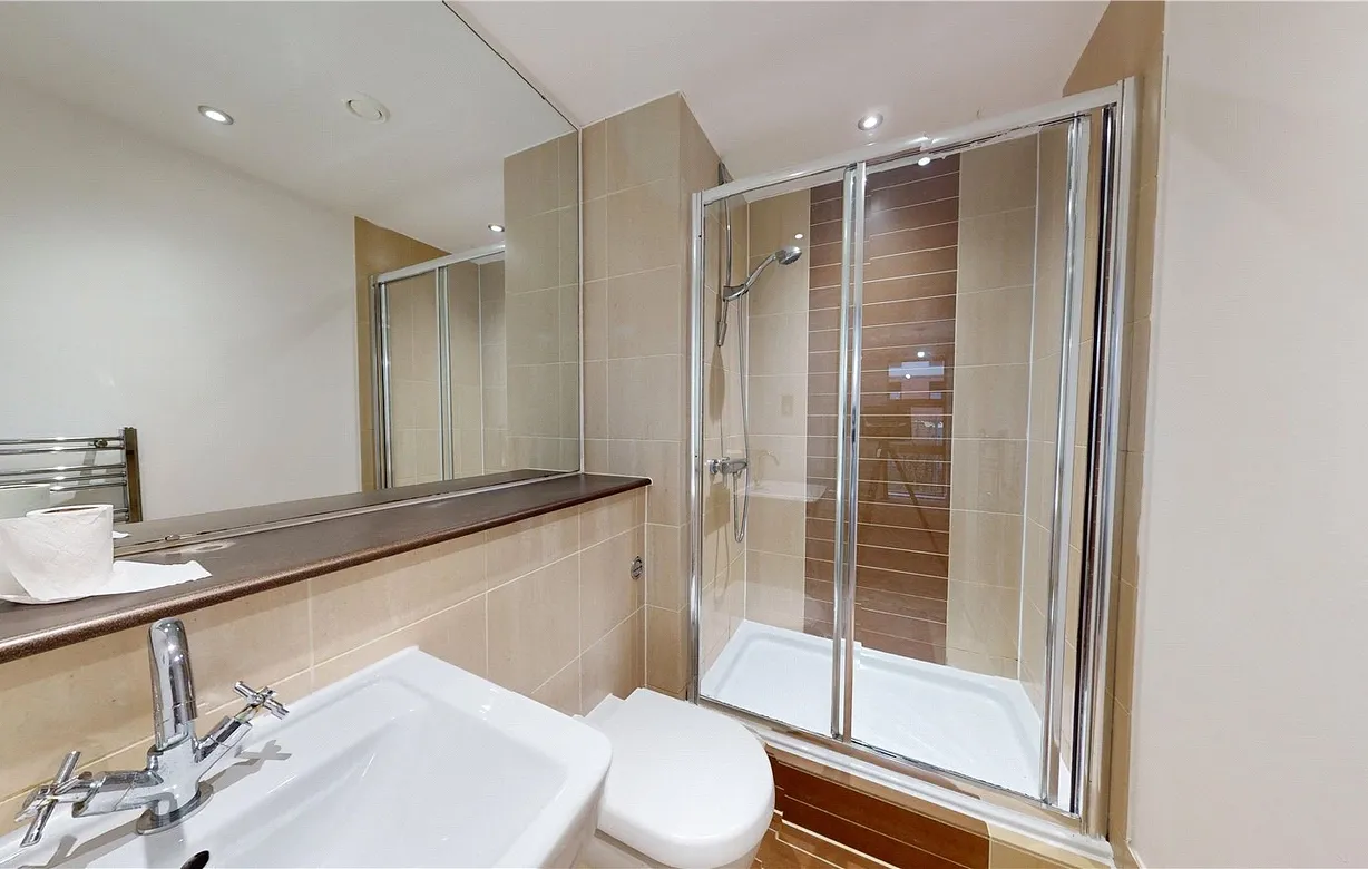 2 bedroom apartment for sale - Bentley Hurst