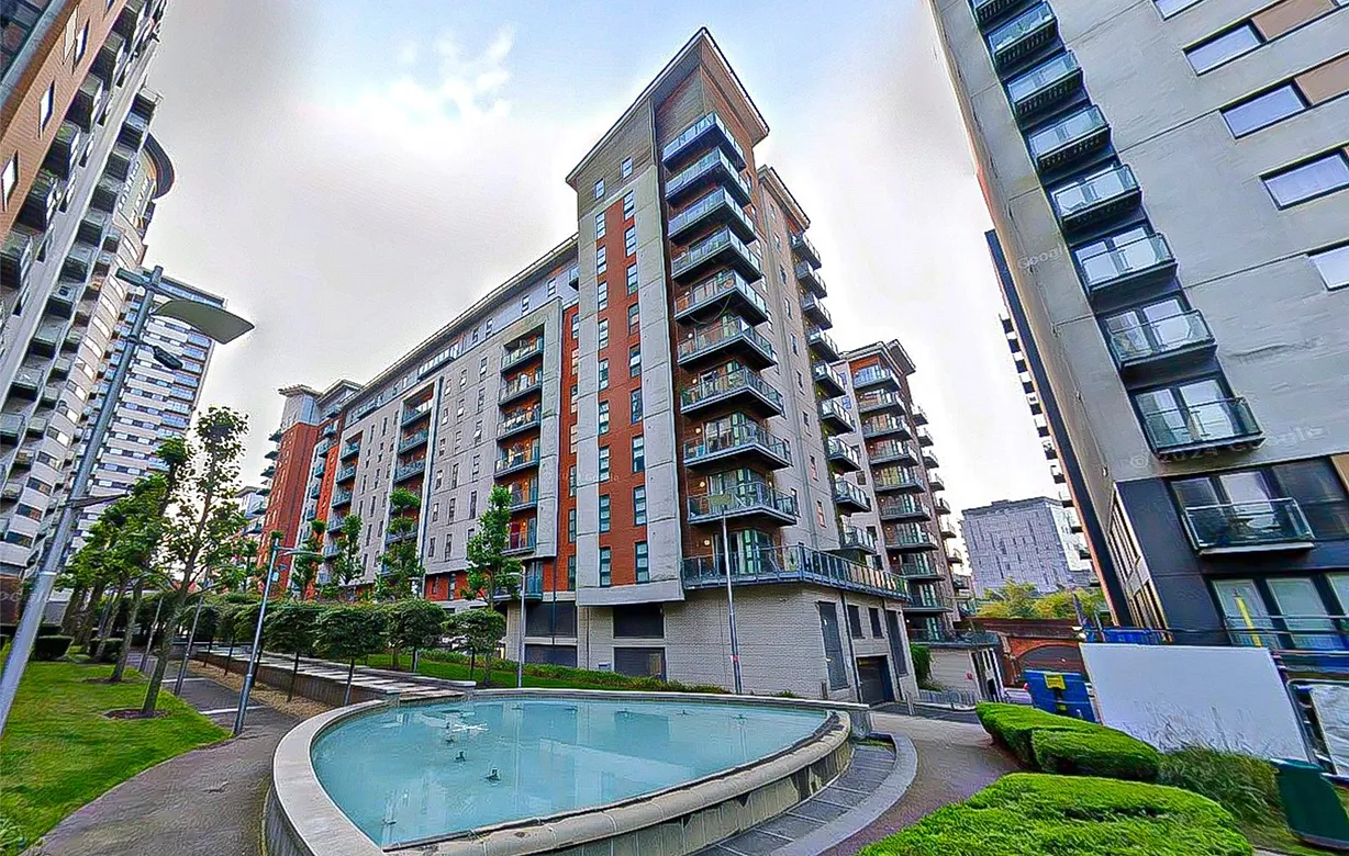 2 bedroom apartment for sale - Bentley Hurst