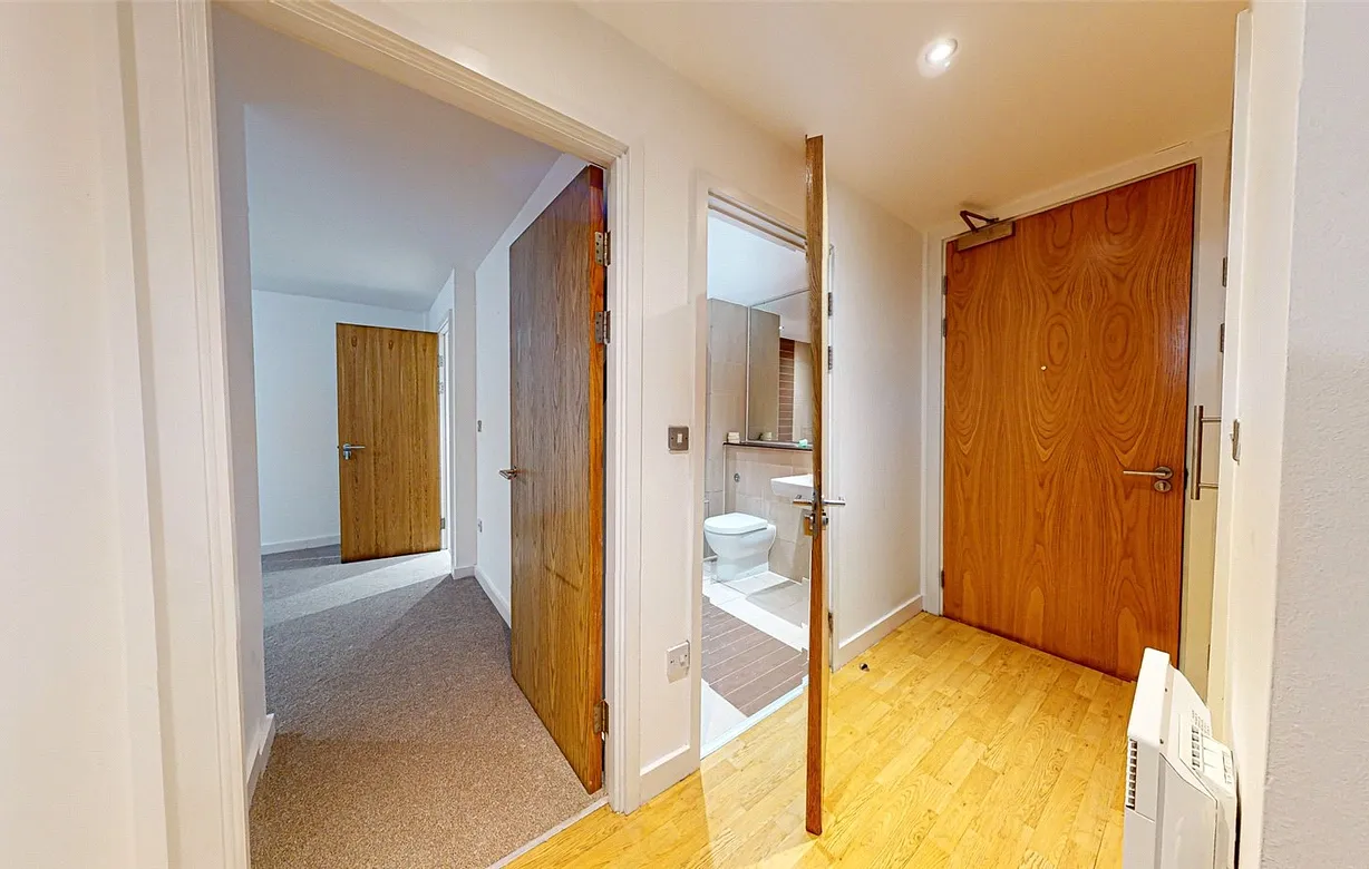 2 bedroom apartment for sale - Bentley Hurst