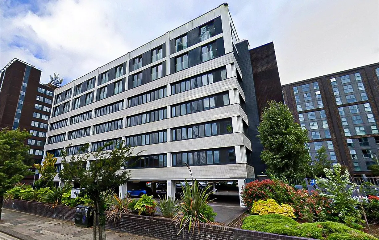 1 bedroom apartment for sale - Bentley Hurst