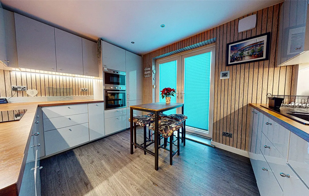 3 bedroom house for sale - Bentley Hurst