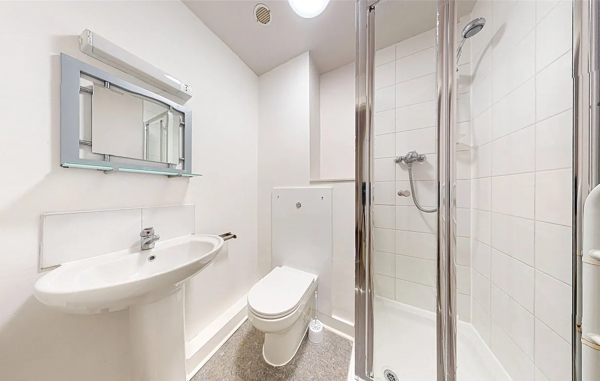 2 bedroom apartment for sale - Bentley Hurst