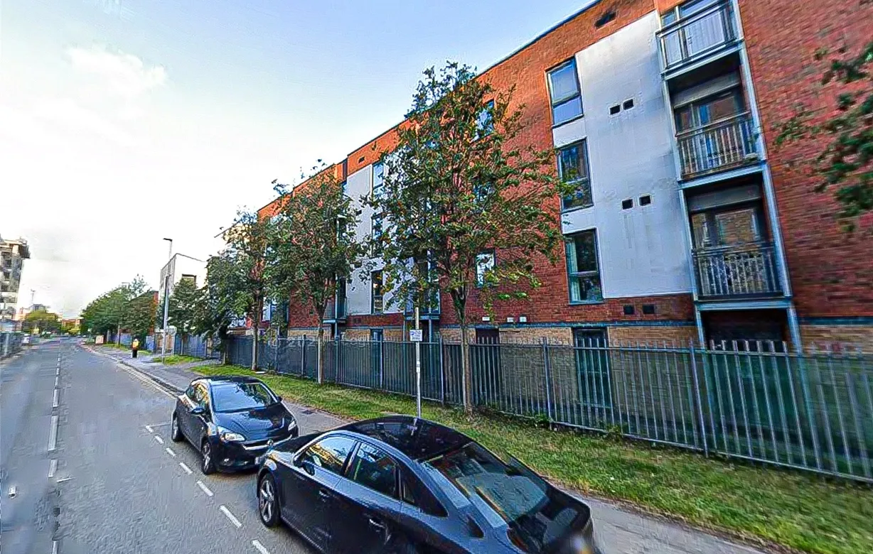 2 bedroom apartment for sale - Bentley Hurst