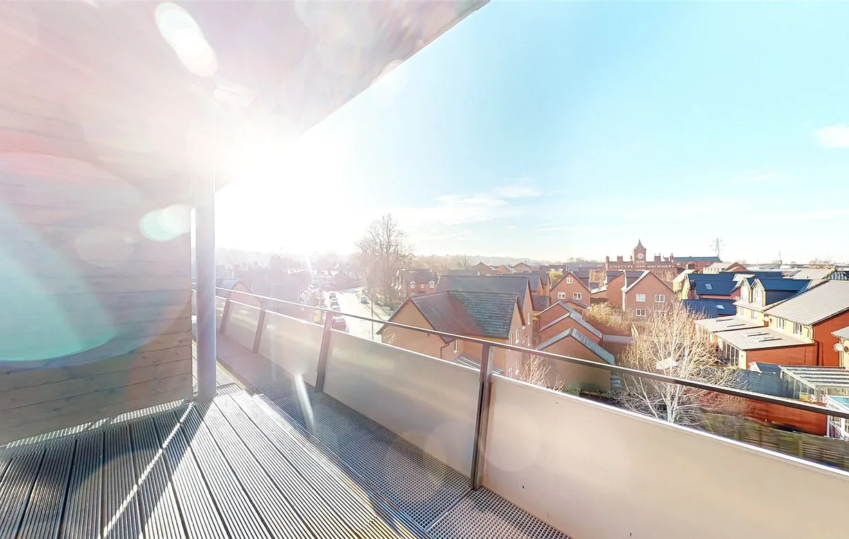 2 bedroom apartment to rent - Bentley Hurst