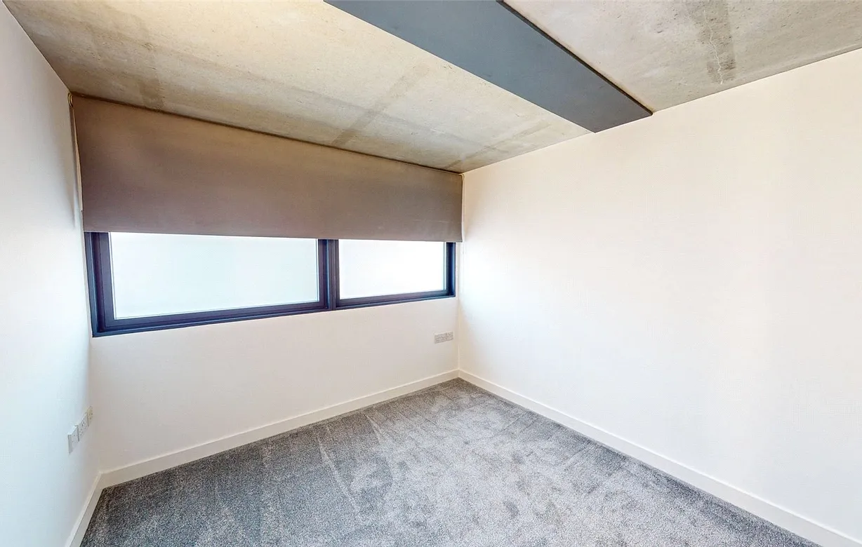 2 bedroom apartment to rent - Bentley Hurst