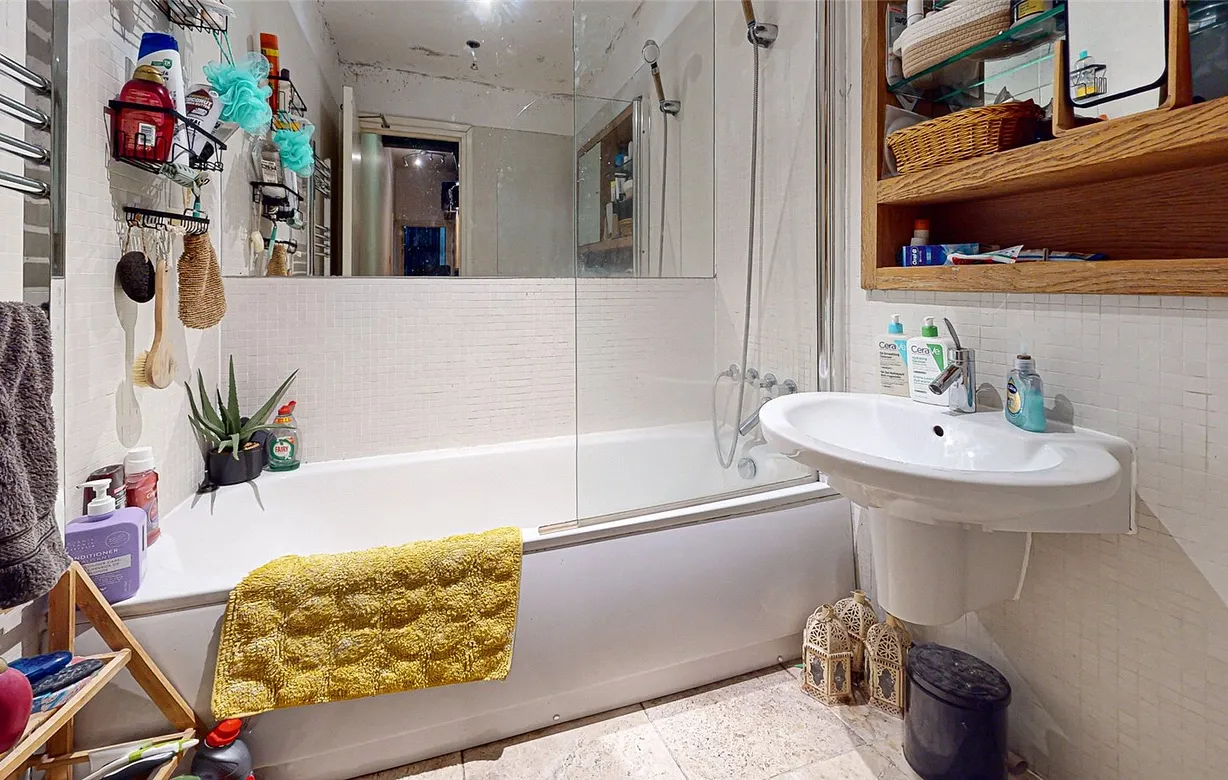 2 bedroom apartment for sale - Bentley Hurst