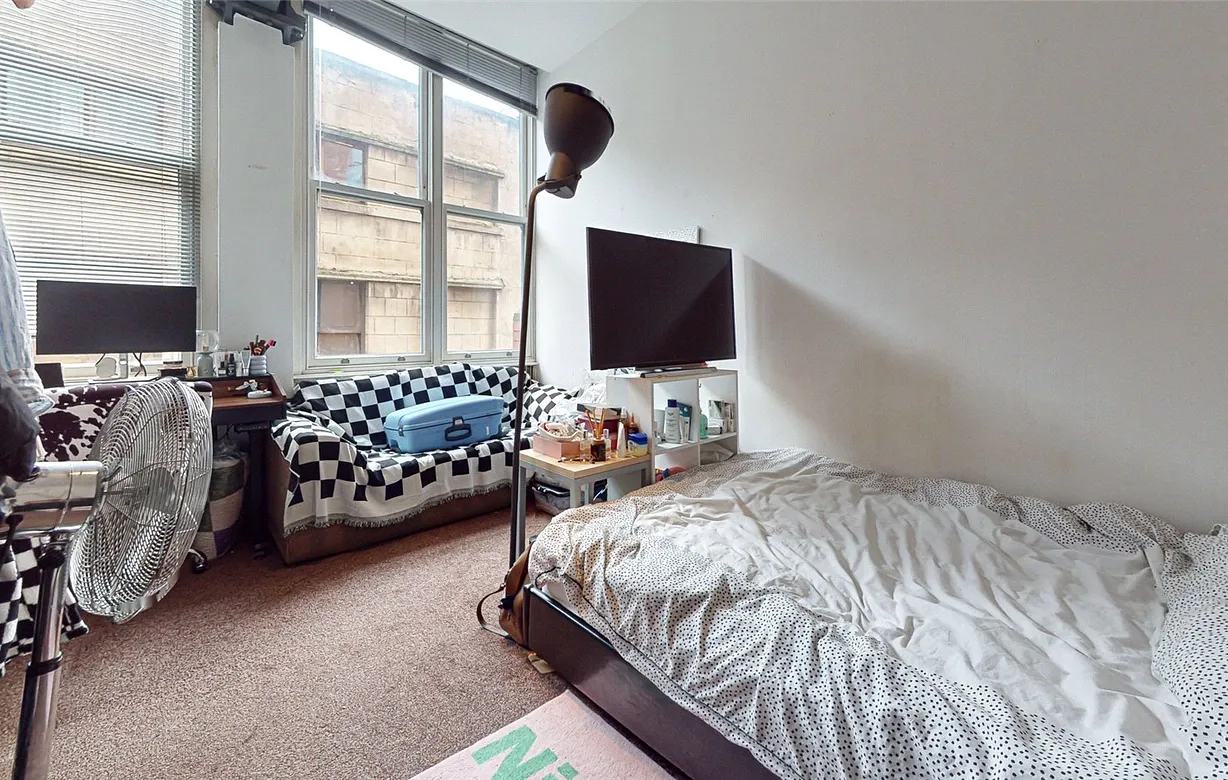 2 bedroom apartment for sale - Bentley Hurst