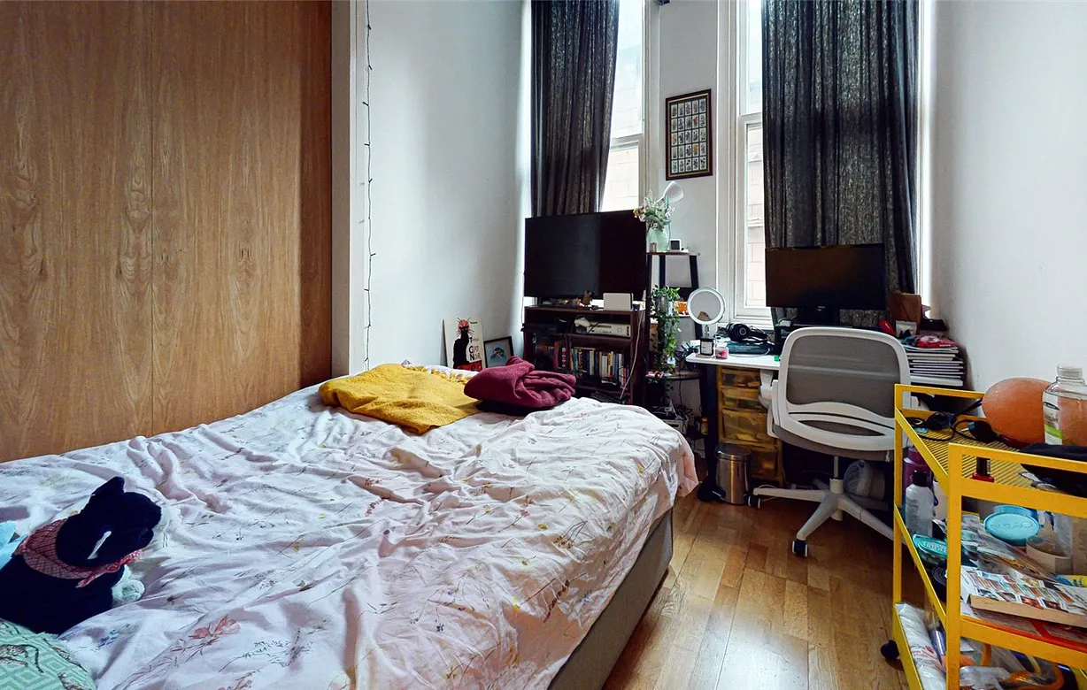 2 bedroom apartment for sale - Bentley Hurst