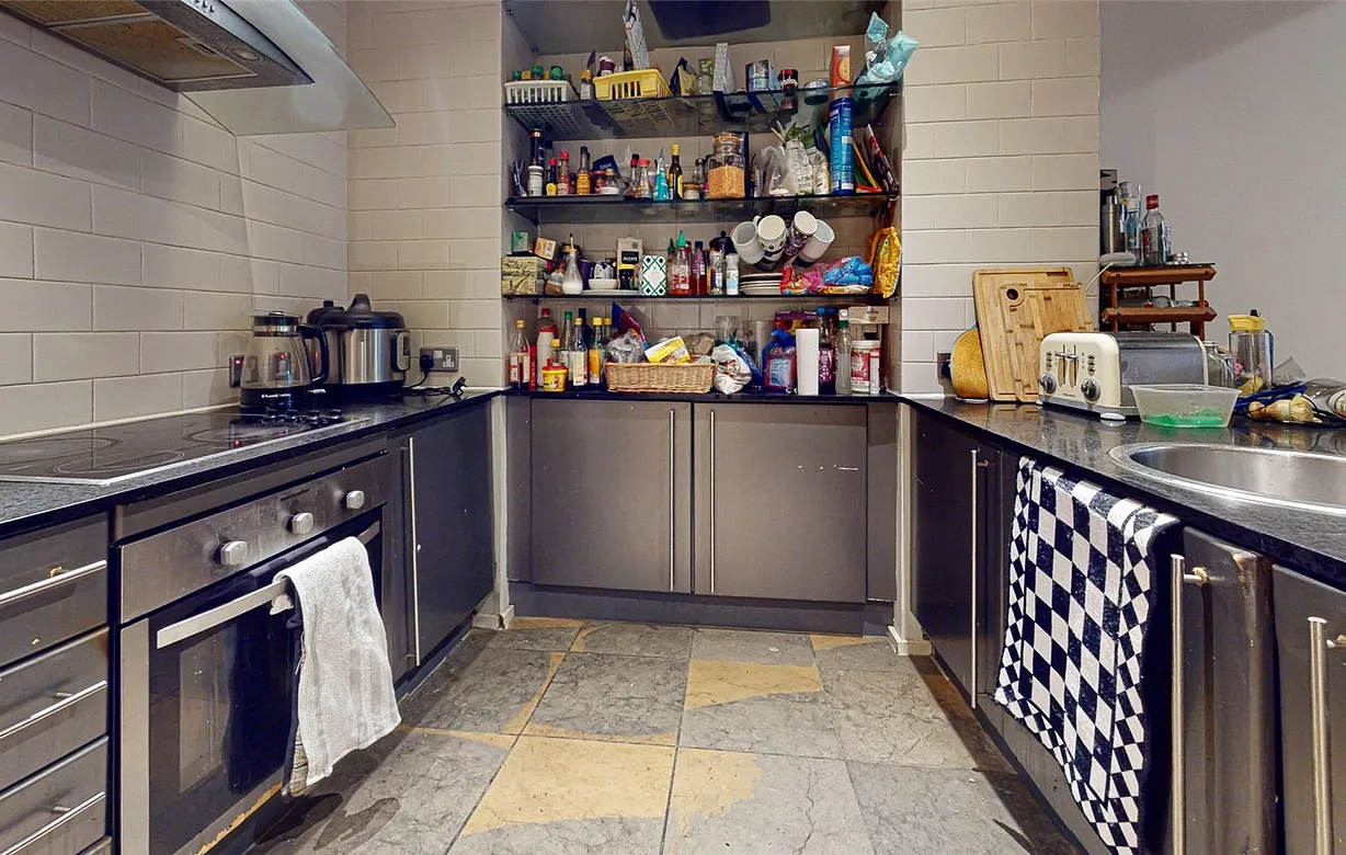 2 bedroom apartment for sale - Bentley Hurst