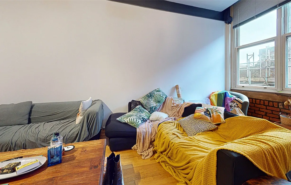 2 bedroom apartment for sale - Bentley Hurst