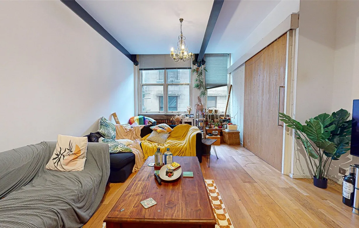 2 bedroom apartment for sale - Bentley Hurst