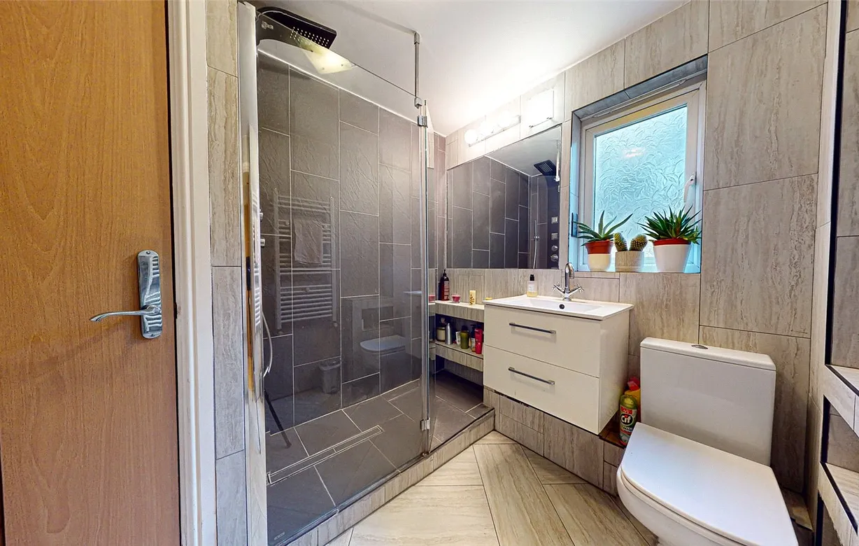 2 bedroom apartment for sale - Bentley Hurst