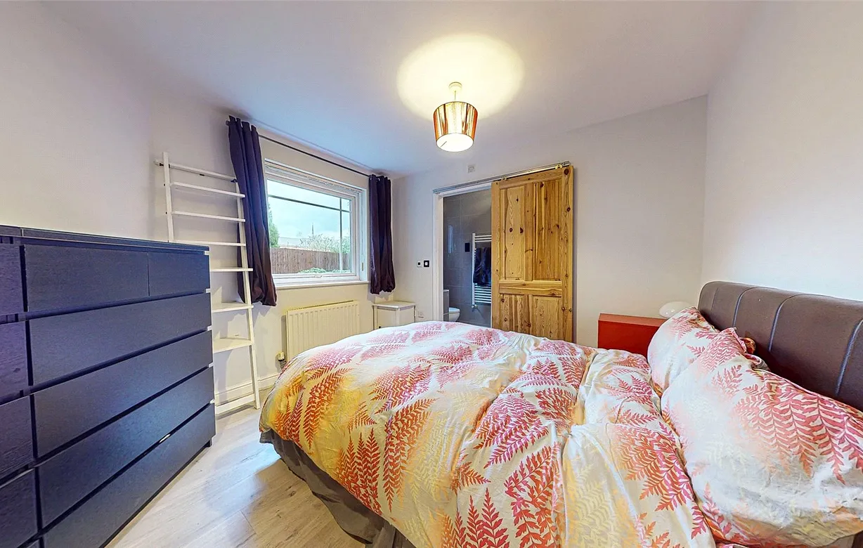 2 bedroom apartment for sale - Bentley Hurst