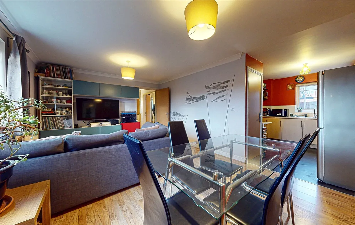 2 bedroom apartment for sale - Bentley Hurst
