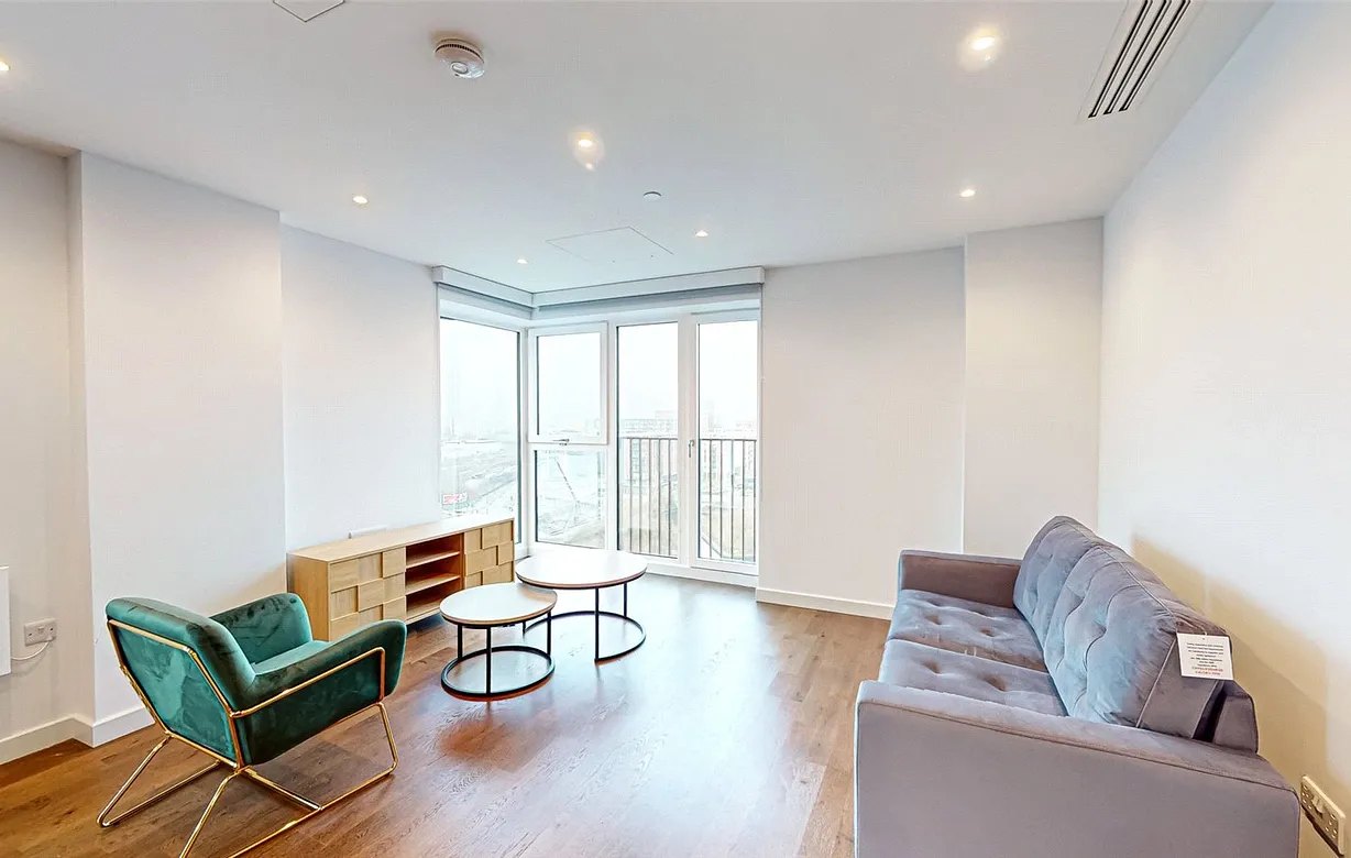 2 bedroom apartment to rent - Bentley Hurst