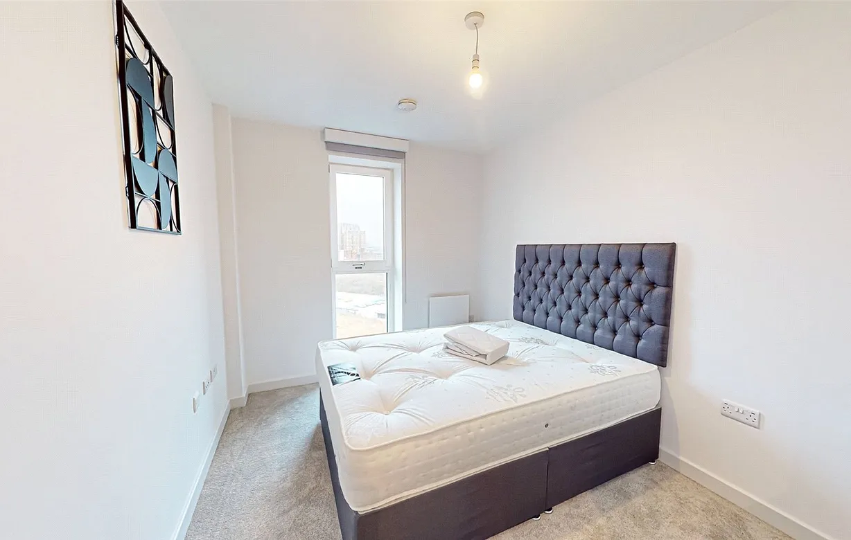 2 bedroom apartment to rent - Bentley Hurst