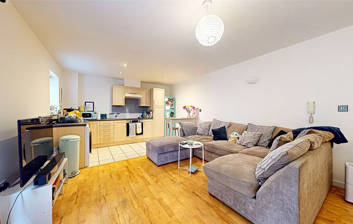2 bedroom apartment for sale - Bentley Hurst