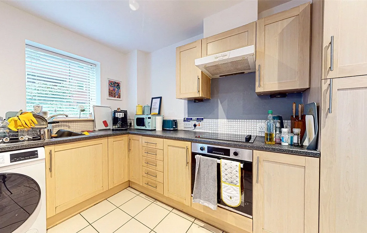 2 bedroom apartment for sale - Bentley Hurst