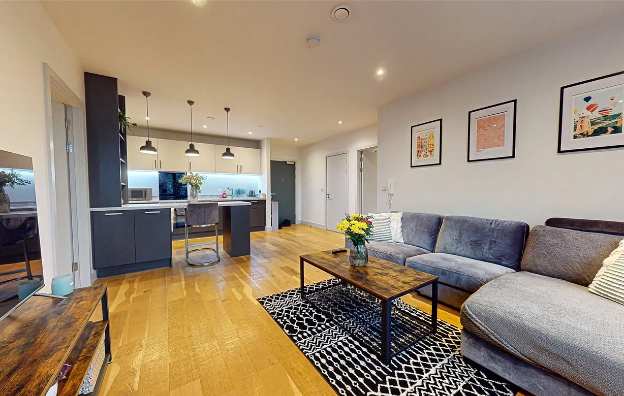 2 bedroom apartment for sale - Bentley Hurst