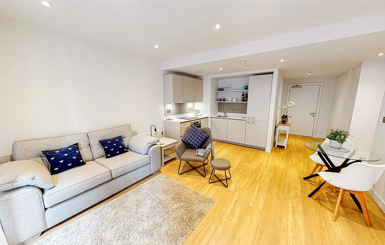 1 bedroom apartment for sale - Bentley Hurst