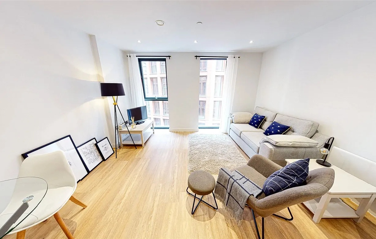 1 bedroom apartment for sale - Bentley Hurst