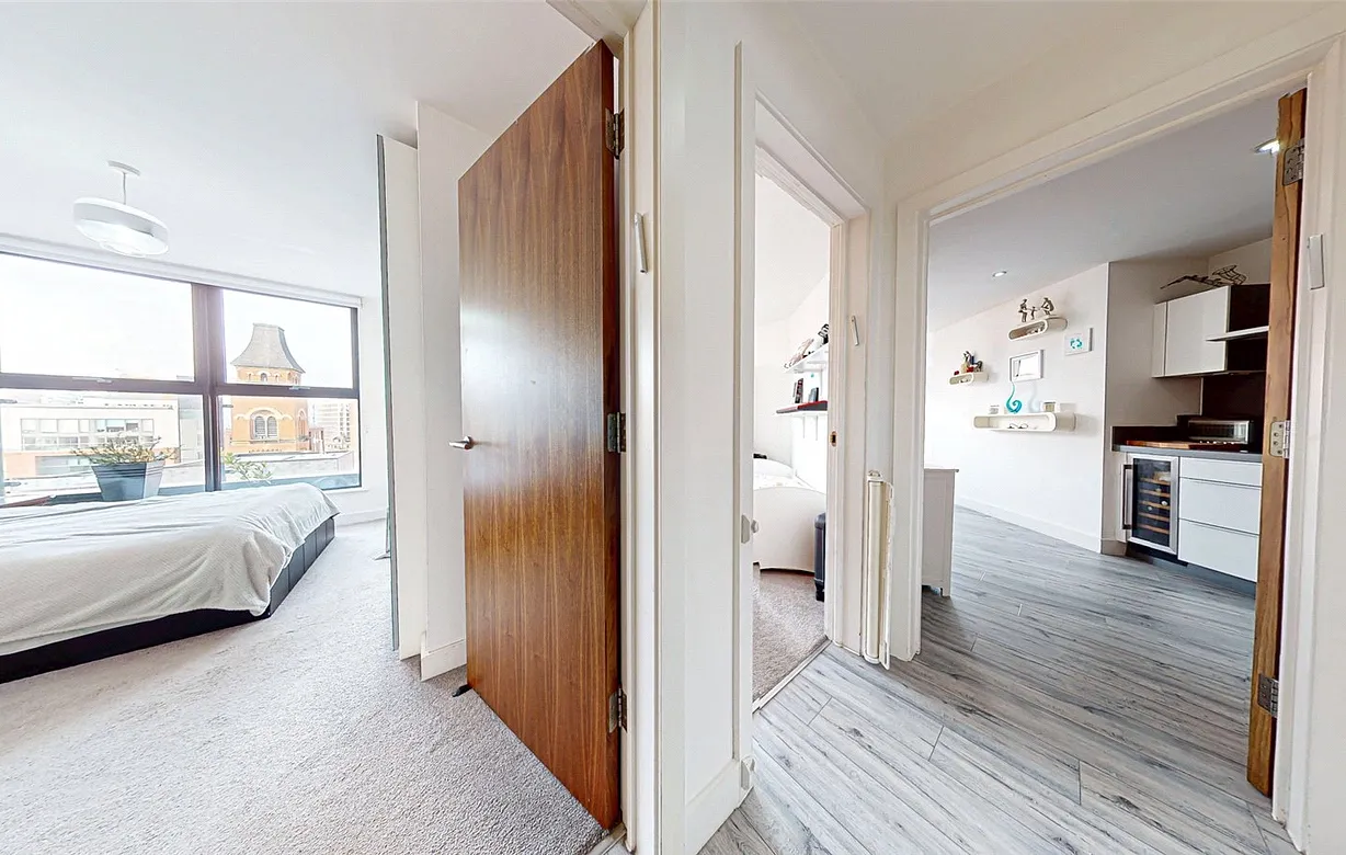 2 bedroom apartment for sale - Bentley Hurst