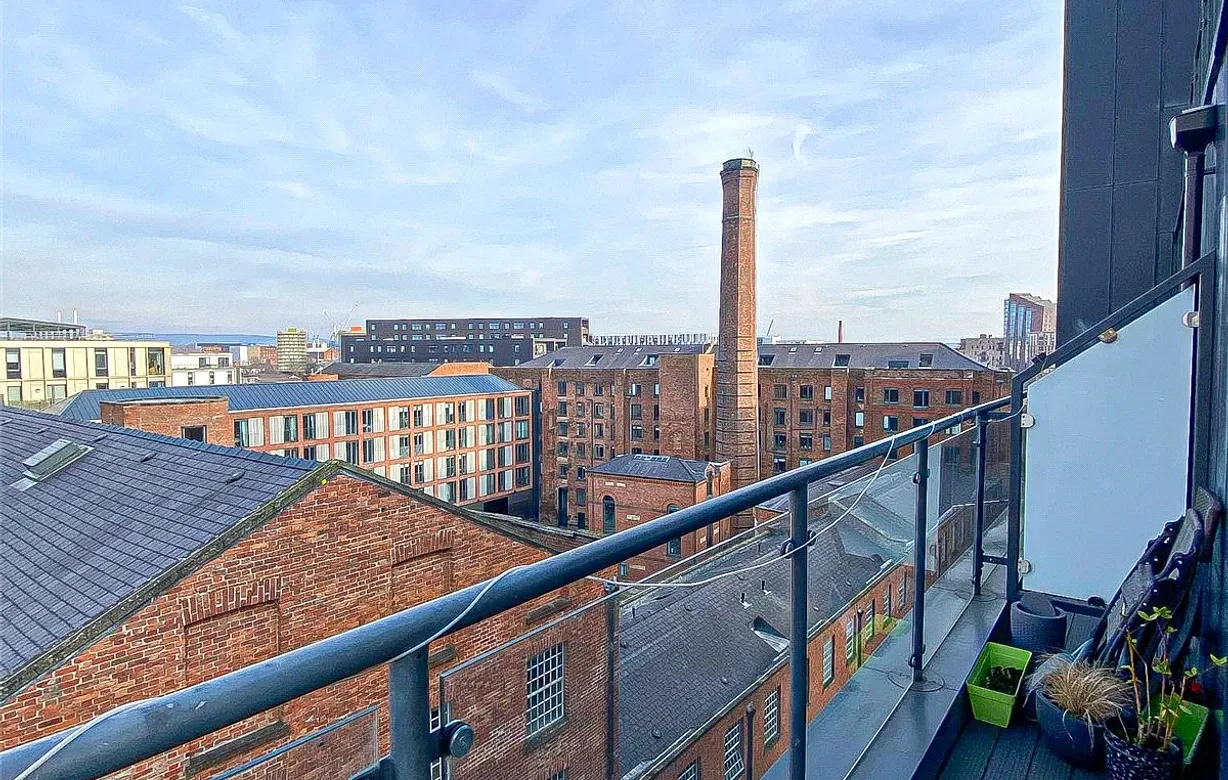 2 bedroom apartment for sale - Bentley Hurst