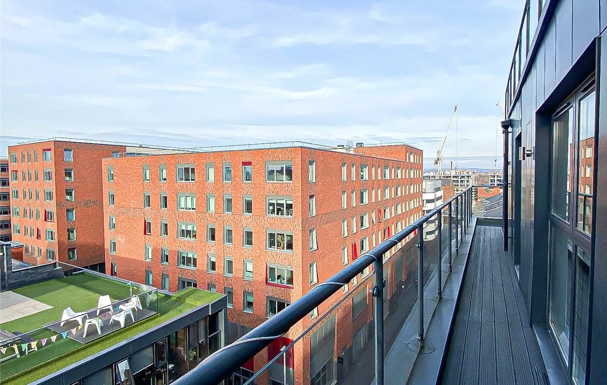 2 bedroom apartment for sale - Bentley Hurst