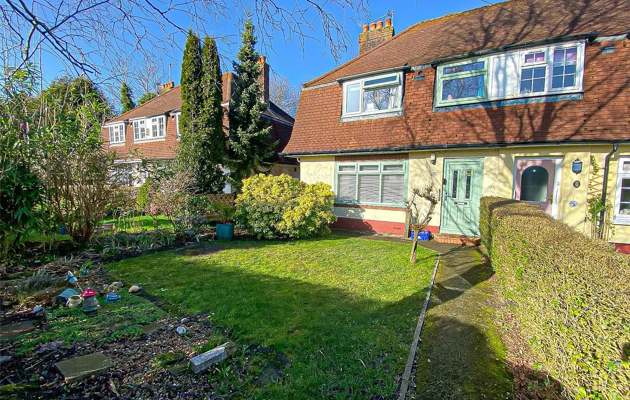 3 bedroom house for sale - Bentley Hurst