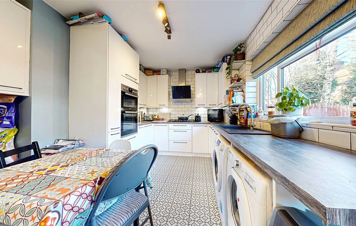 3 bedroom house for sale - Bentley Hurst