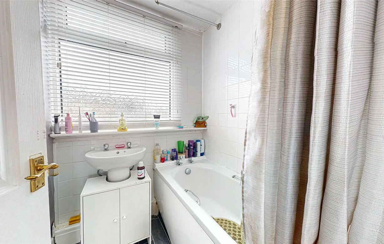 2 bedroom house for sale - Bentley Hurst