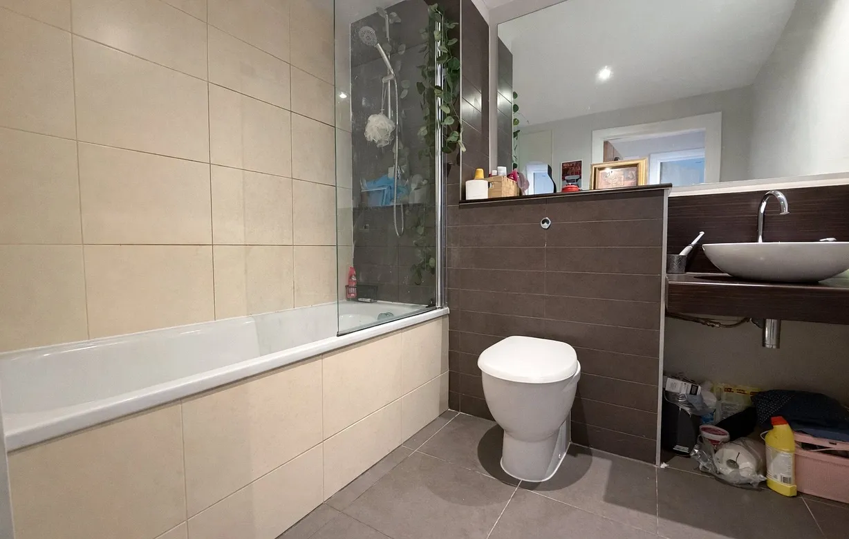 1 bedroom apartment to rent - Bentley Hurst