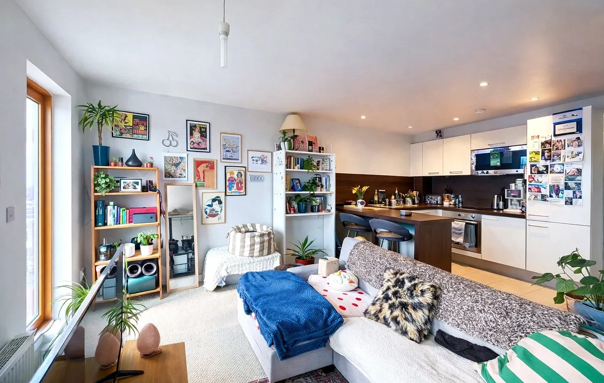 1 bedroom apartment to rent - Bentley Hurst