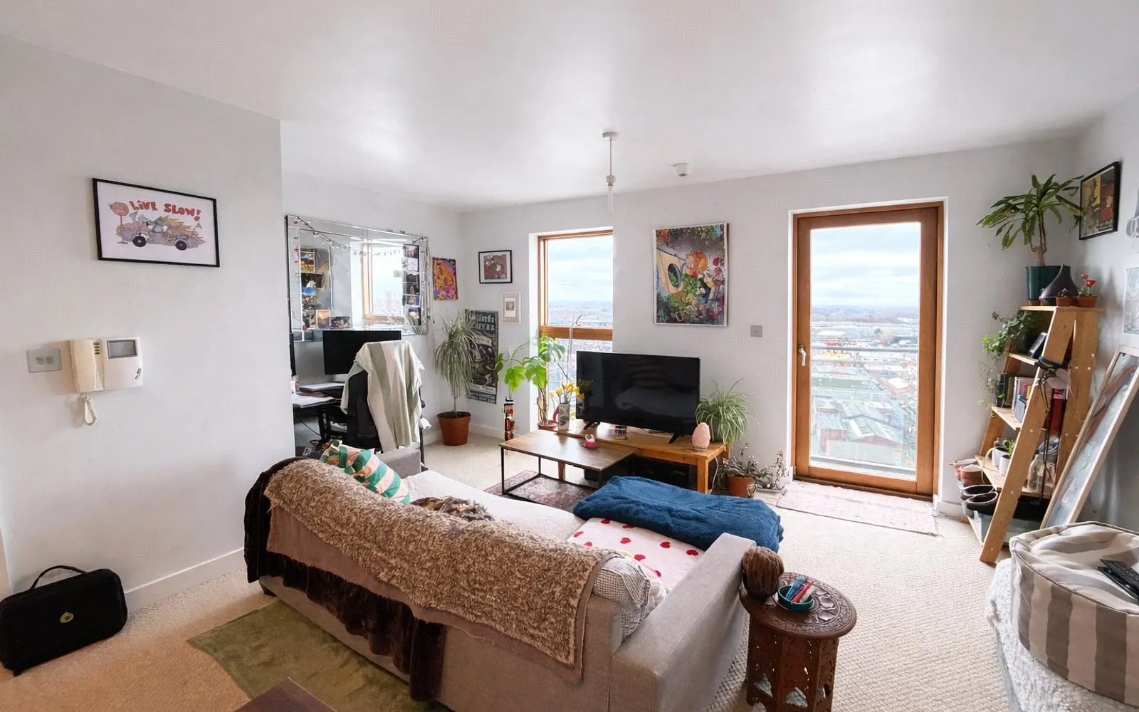 1 bedroom apartment to rent - Bentley Hurst