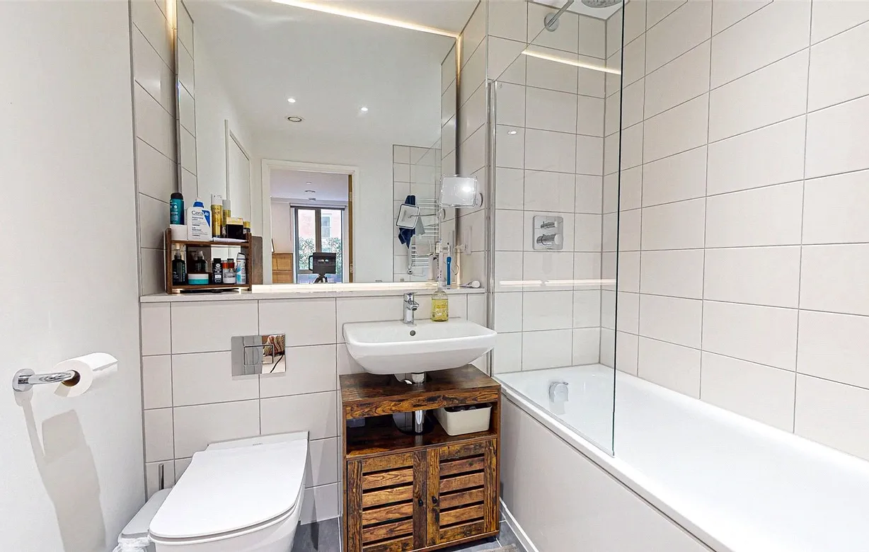2 bedroom apartment for sale - Bentley Hurst