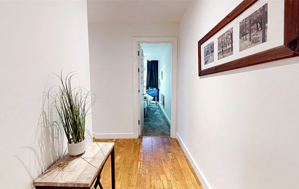 2 bedroom apartment for sale - Bentley Hurst