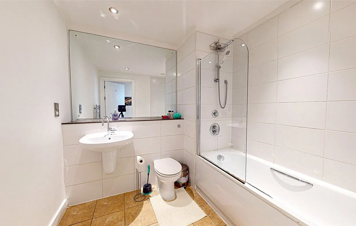 2 bedroom apartment for sale - Bentley Hurst