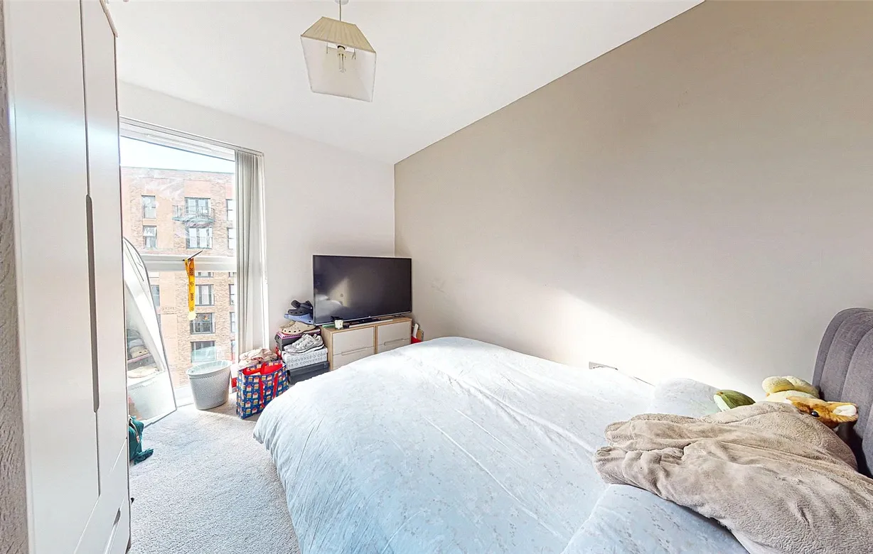 3 bedroom apartment for sale - Bentley Hurst