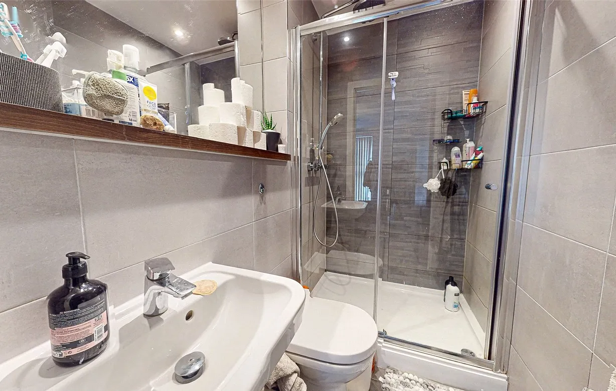 3 bedroom apartment for sale - Bentley Hurst